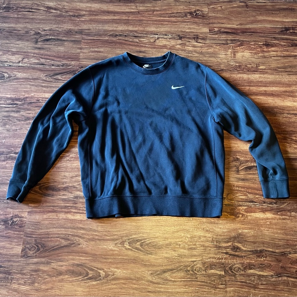 Nike Men's Black Crewneck Sweater